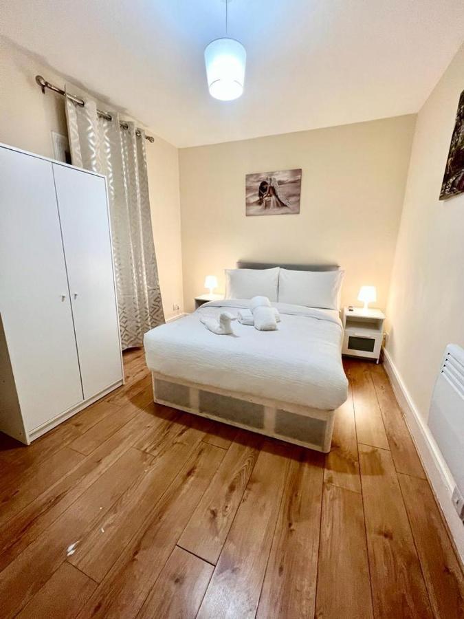 Studio Flat In Colliers Wood Apartment ลอนดอน ภายนอก รูปภาพ