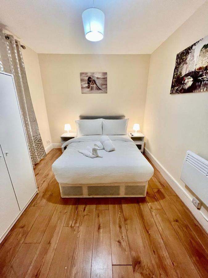 Studio Flat In Colliers Wood Apartment ลอนดอน ภายนอก รูปภาพ
